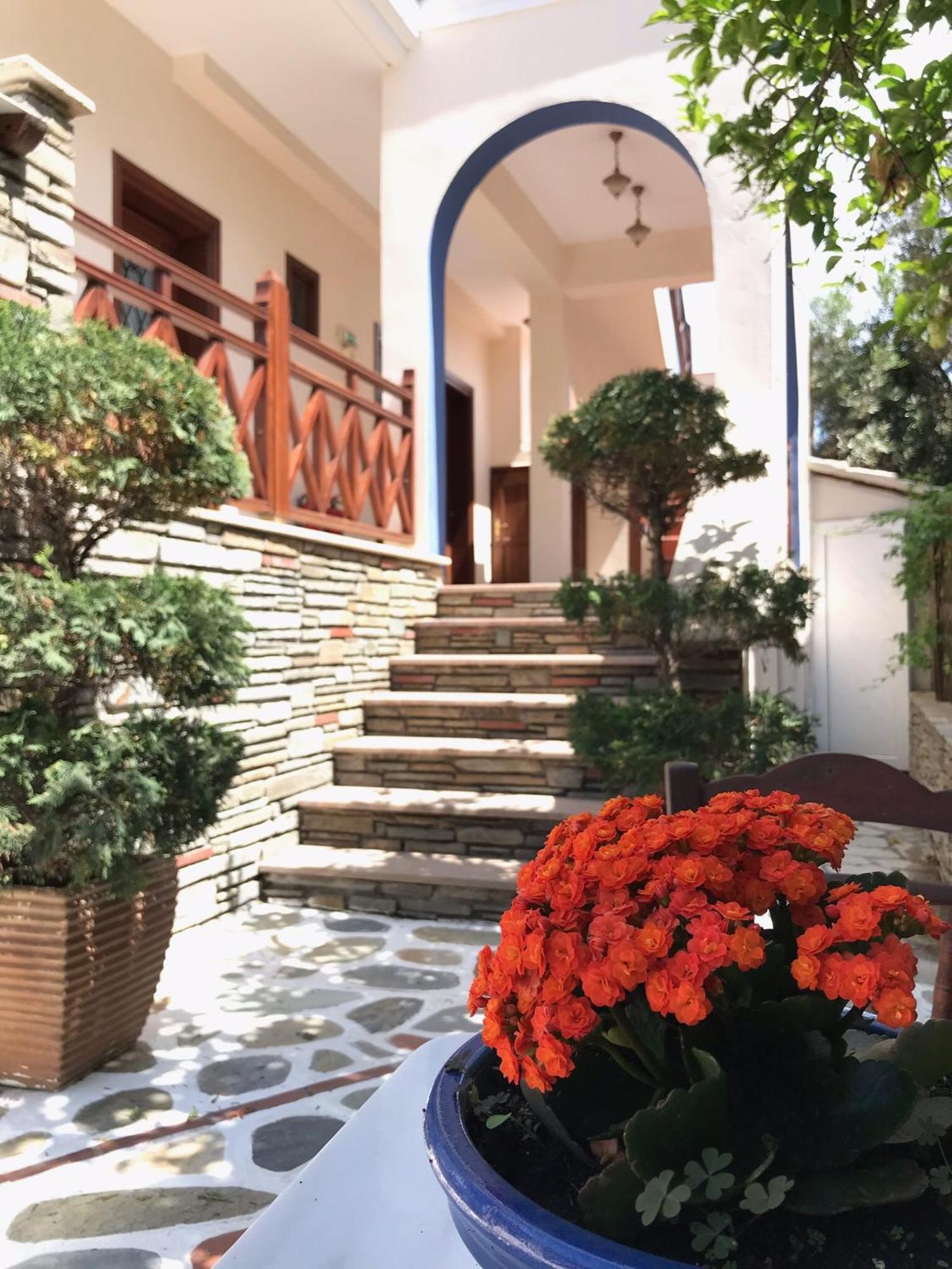 Niriides Hotel Amolianí Luaran gambar