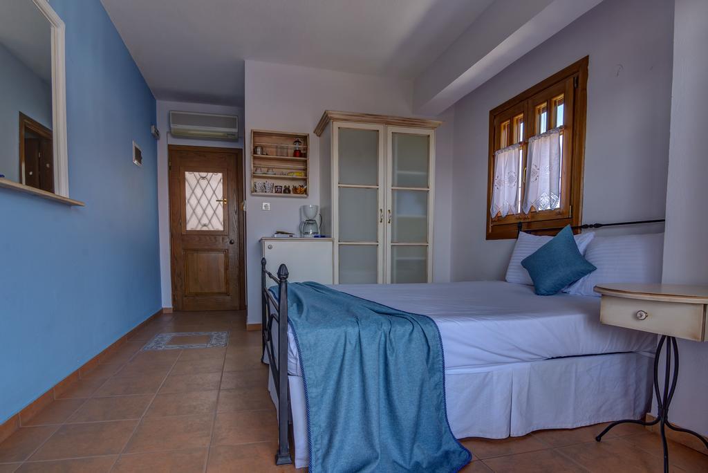 Niriides Hotel Amolianí Luaran gambar