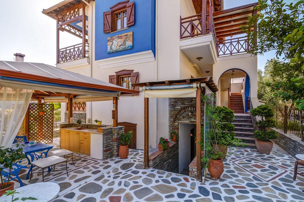 Niriides Hotel Amolianí Luaran gambar