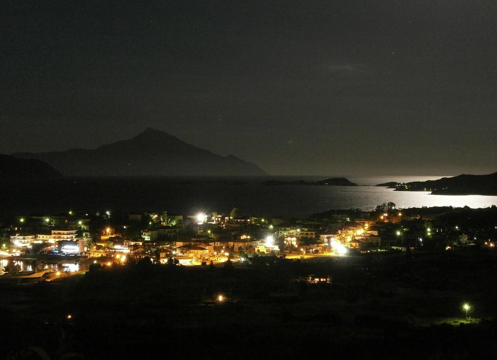 Niriides Hotel Amolianí Luaran gambar